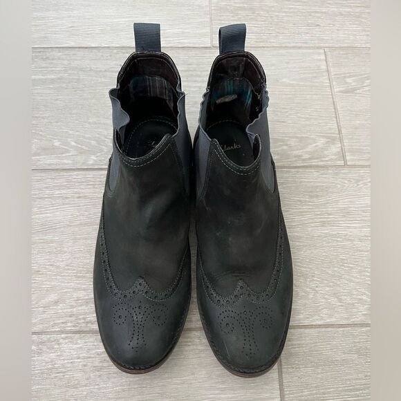 Clarks Garnet Wingtip Chelsea Boot Dark Grey Leather 11 M main image 5